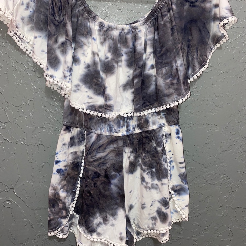 Rue 21 Romper w/o pockets